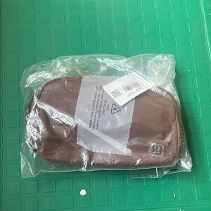 NWT Lululemon everywhere belt bag in Java